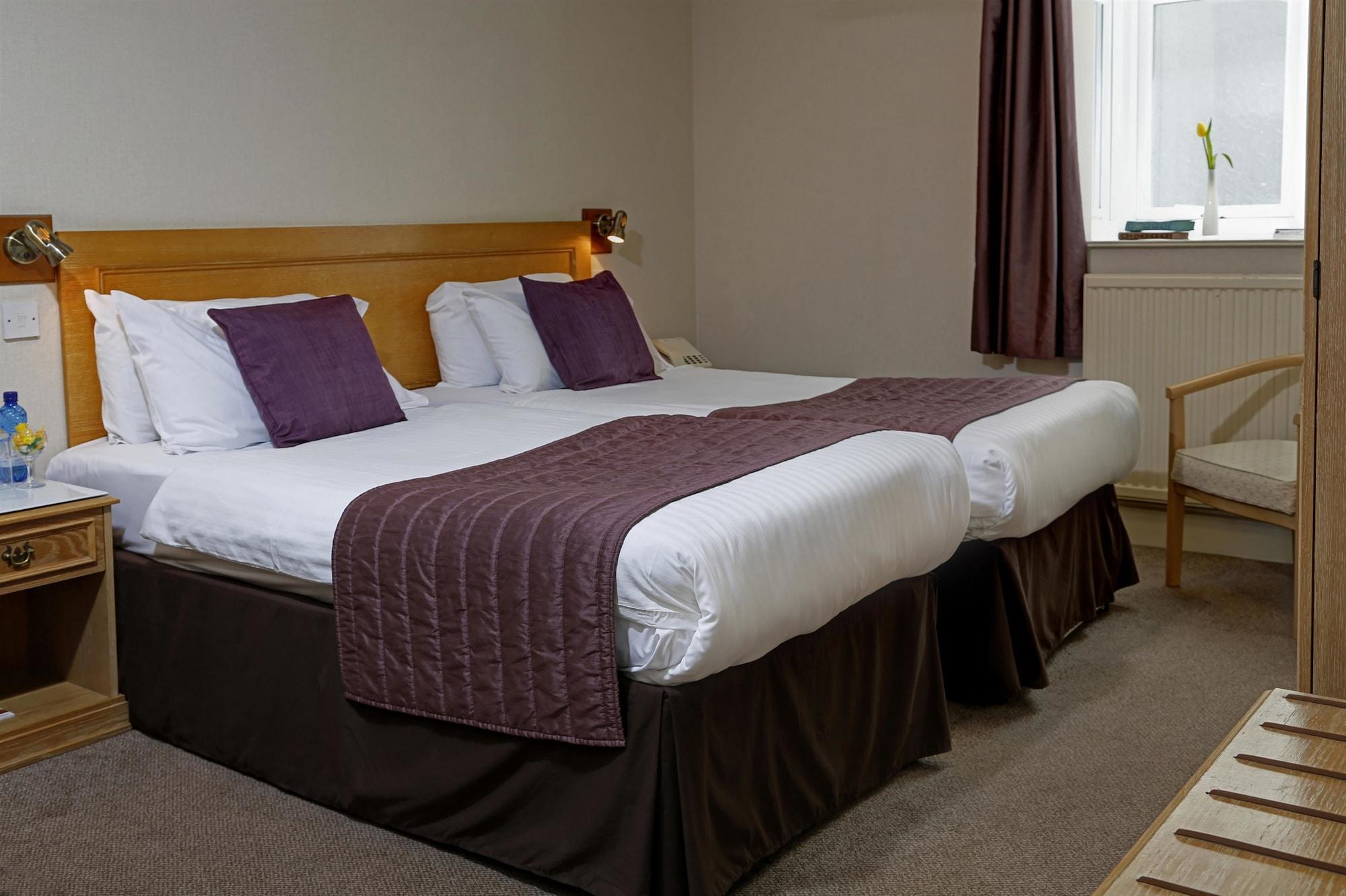 Best Western New Holmwood Hotel Cowes  Exteriör bild