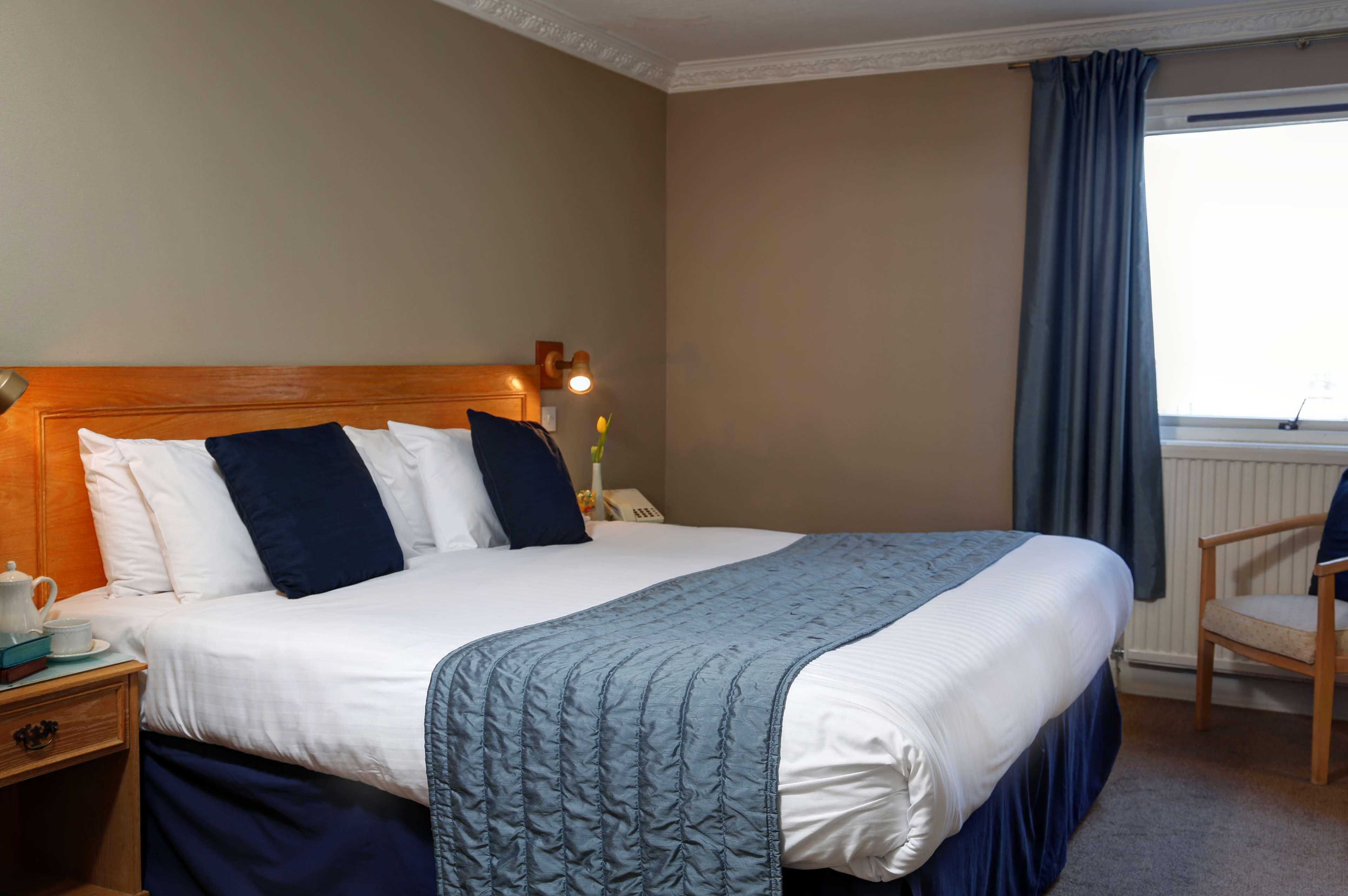 Best Western New Holmwood Hotel Cowes  Exteriör bild