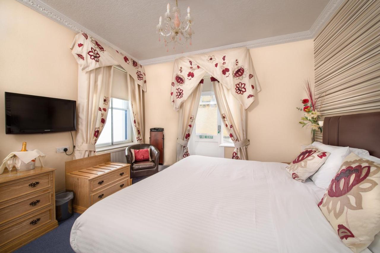 Best Western New Holmwood Hotel Cowes  Exteriör bild